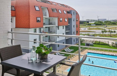 Zeebrugge Apartment | Modern apartment with air conditioning, on a resort, only 2.5 km. from the beach