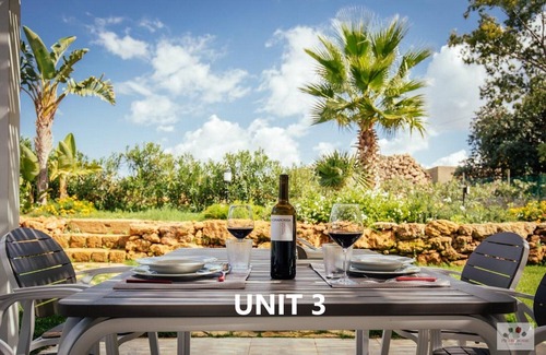 Montevago Apartment | Modern Apartment with Pool, Garden, Wi-Fi, Terrace, Barbecue, Air Conditioning