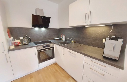 Oeblarn Apartment | Modern apartment with mountain views and wellness facilities in Öblarn – child-