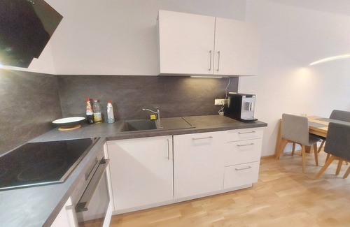 Oeblarn Apartment | Modern apartment with mountain views and wellness facilities in Öblarn – child-