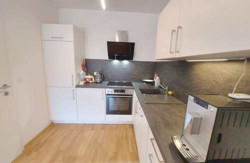 Oeblarn Apartment | Modern apartment with mountain views and wellness facilities in Öblarn – child-