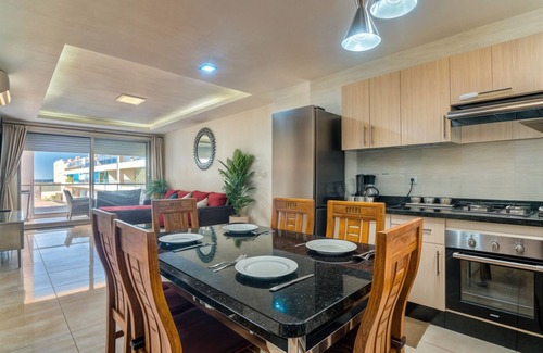 Tamraght Apartment | Modern Apartment with Pool: Adan Beach Aourir