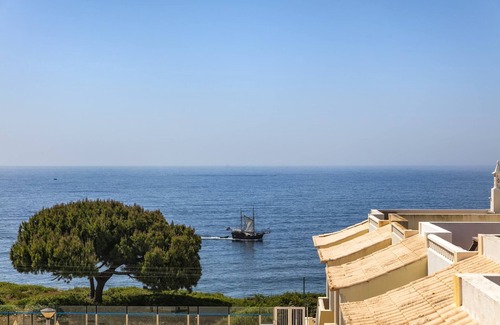 Benagil House | Modern apartment with sea views, terrace