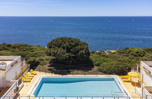 Benagil House | Modern apartment with sea views, terrace
