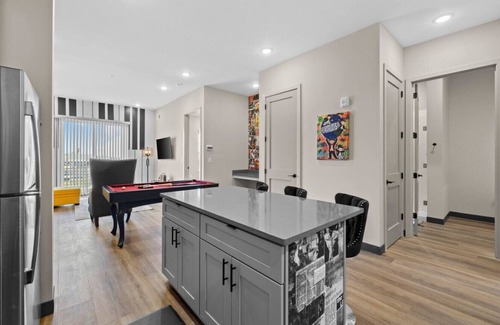 South Nashville Apartment | Modern Apt, Near Downtown, Great for Small Groups!