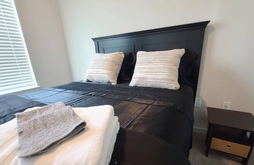 Clermont Apartment | Modern Apt!! Near Montverde Academy! w/POOL & GYM!!