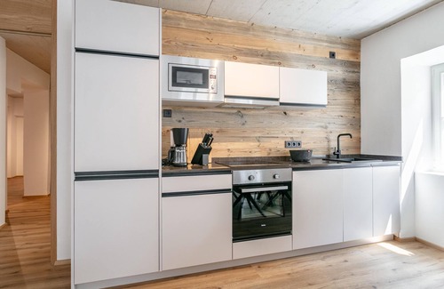 Hopfgarten Markt Apartment | Modern apartment – 500 m from the ski lift