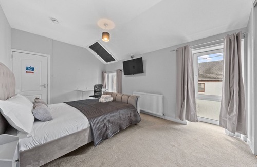 Bannockburn Bed & Breakfast | Modern Bannockburn Guest House - Room 2