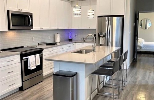 North Carolina Coast House | MODERN Beach Home! Dogs Welcome! 6 Passenger Golf Cart & Free Town of CB Parking