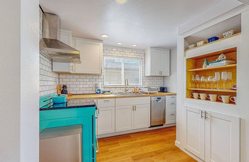 Rockaway Beach Cottage | Modern Beach Home with Private Hot Tub & Sweeping Oceanfront Views - Dogs OK