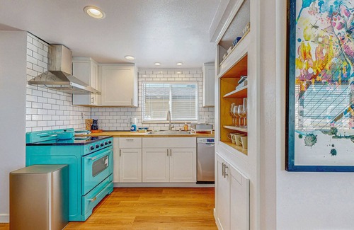 Rockaway Beach Cottage | Modern Beach Home with Private Hot Tub & Sweeping Oceanfront Views - Dogs OK