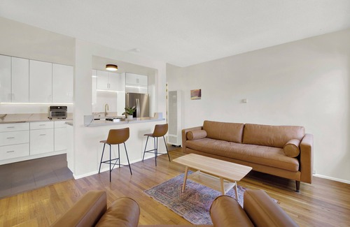 Laguna Beach Apartment | Modern Beach Retreat – Steps to Laguna Beach’s Main Beach & Village Charm!