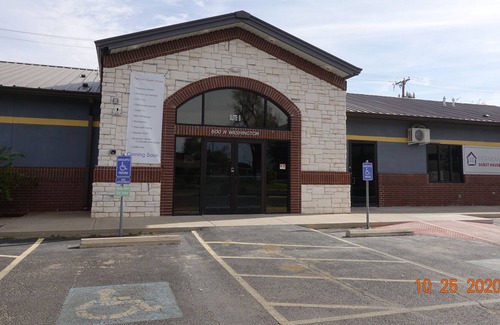Odessa House | Modern bed room close to Hospital, downtown Odessa and Texas Tech Univ School