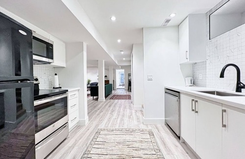 Regal Heights Apartment | Modern Brand New Apartment In A Historic House