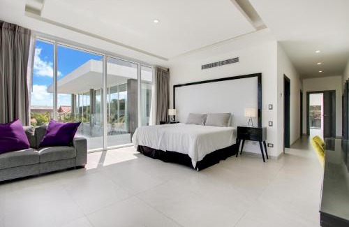 Bavaro Villa | Modern Brand New Villa with Pool, Jacuzzi, Chef at Cocotal Golf & Country Club