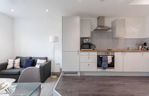 Leeds Apartment | Modern & Bright 1 Bed Apartment, Leeds