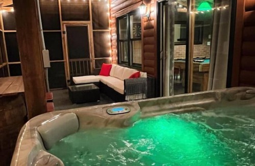 Fairview Cabin | Modern cabin, minutes from downtown Asheville & Biltmore