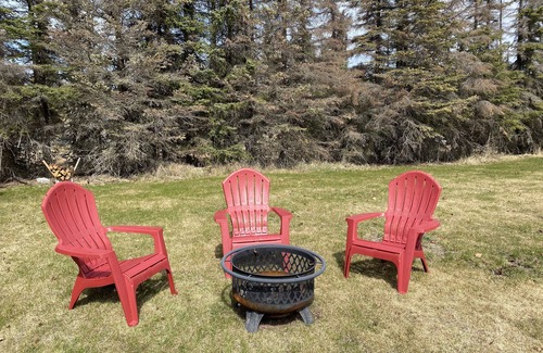 Kenai Cabin | Modern Cabin @ Moose Tracks Lodging