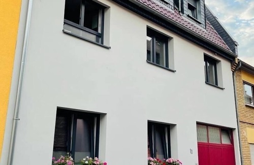 Mombach Apartment | Modern & central apartment - perfect for all private / professional trips