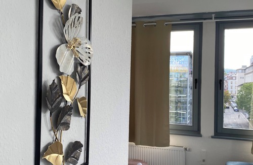 Rathaus Apartment | Modern & central in the cityI 8 guests I kitchen I washing machine I balcony