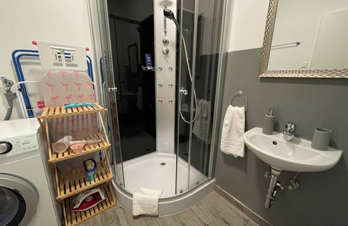Rathaus Apartment | Modern & central in the city I kitchen I washing machine I balcony I ideal for companies