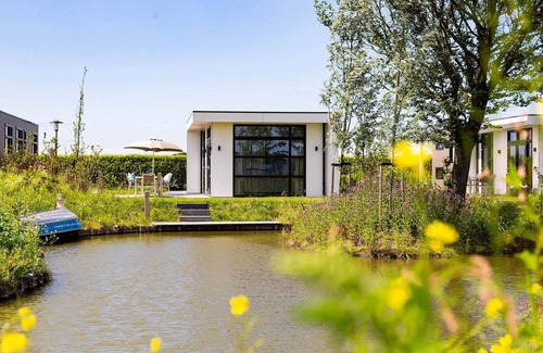 Berkhout Ski Chalet | Modern chalet 8 km. from Hoorn