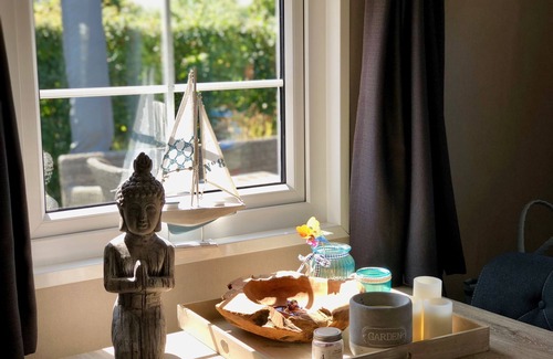 Renesse Ski Chalet | Modern chalet in Renesse at campsite Julianahoeve, only 450m to the beach
