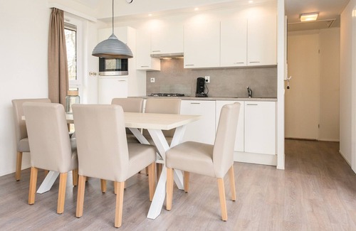 Hollum House | Modern Chalet Near the Coast