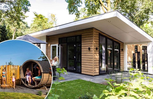Garderen Ski Chalet | Modern chalet with outdoor sauna in Veluw