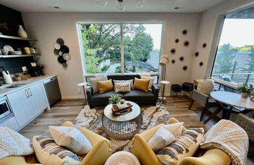 Saugatuck House | Modern, Chic Adult ONLY Retreat On Hill w/Sunset Views Steps from Downtown