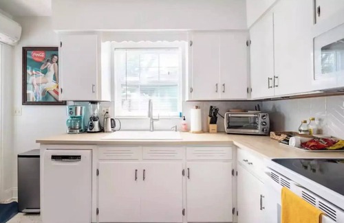 Gulfport Apartment | Modern Chic Beach Homen