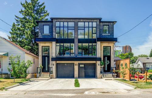 Oakridge House | Modern City Living -newly built