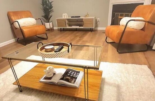 Mount Laurel House | Modern Clean Townhouse minutes away from Philadelphia