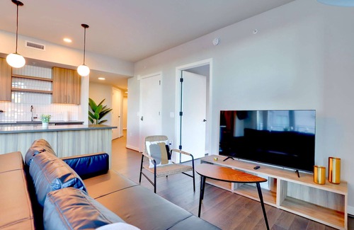 Clarendon Apartment | Modern Clarendon Apt Close to Metro