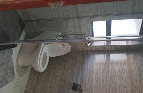 Greater Johannesburg Metropolitan Area Apartment | Modern & Clean Apartment in an access controlled secure estate