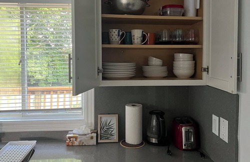 Barrie House | Modern,clean two floor house
