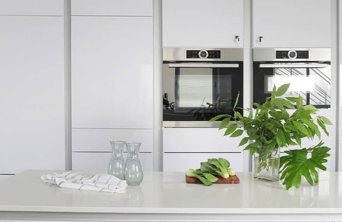 Clifton Apartment | Modern Clifton Apartment - Number 5101
