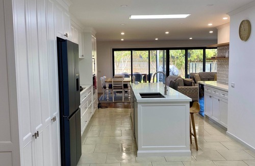 Rye House | Modern Coastal Entertainer Family Beach House with Bungalow & Spa, pet friendly.