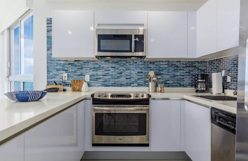 Aruba Condo | Modern Coastal Ocean View by Eagle Beach