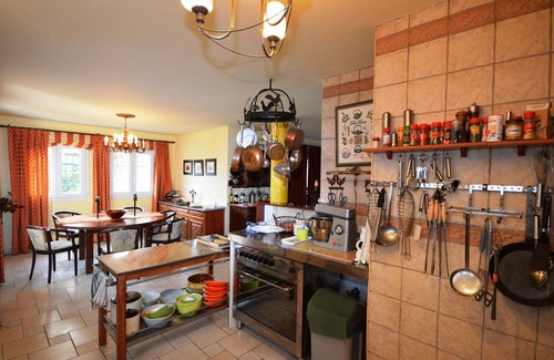 Sant Pere Pescador House | Modern Colonial Villa, Pool, BBQ, WiFi, 200m from Beach - Costa Brava
