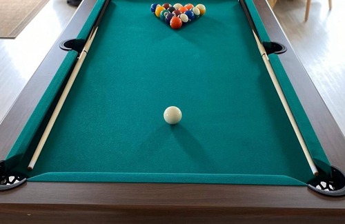 Dummer House | modern comfort holiday house with sea views and direct access to the lake