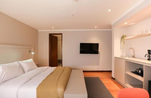 El Palomar Apartment | Modern Comfort in the Heart of Zona G 202
