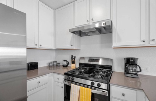 New Braunfels House | Modern Comfort in New braunfels