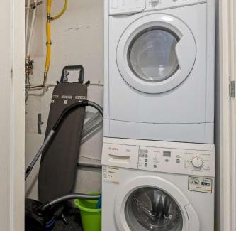 Oude Westen Apartment | Modern & Comfortable 1-Bedroom Flat