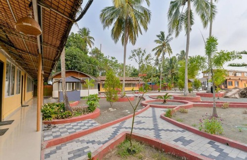Alappuzha House | Modern&comfortable furnishing Lake Resort Alleppey