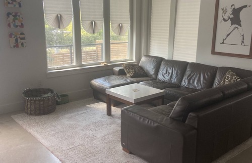 MLK Condo | Modern condo in central Austin.