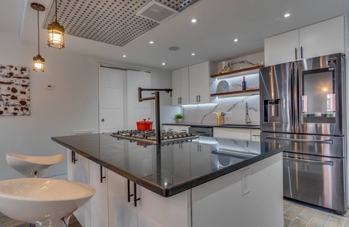 Truxton Circle Condo | Modern Condo in the Heart of D.C