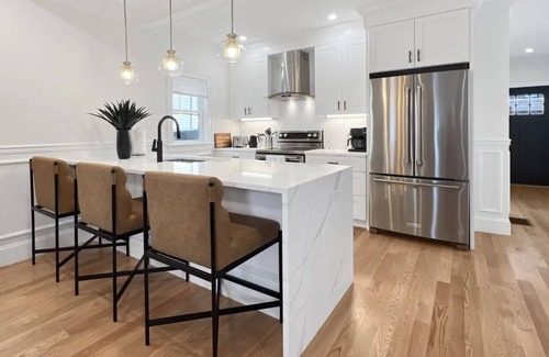 Forest Hills - Woodbourne House | Modern Condo Walk-Out Basement Near Train