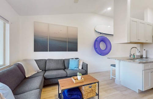 Villages of Seaport Condo | Modern condo with beach access, firework views, W/D, & balcony - dog-friendly