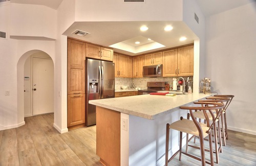 Palm Desert Condo | Modern Condo With Private Spa In South Palm Desert